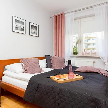 Mokotow Bluszczanska By Renters Lejlighed Warszawa